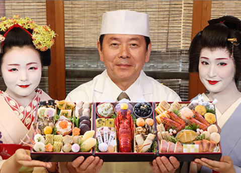 おせち料理が詰められた重箱